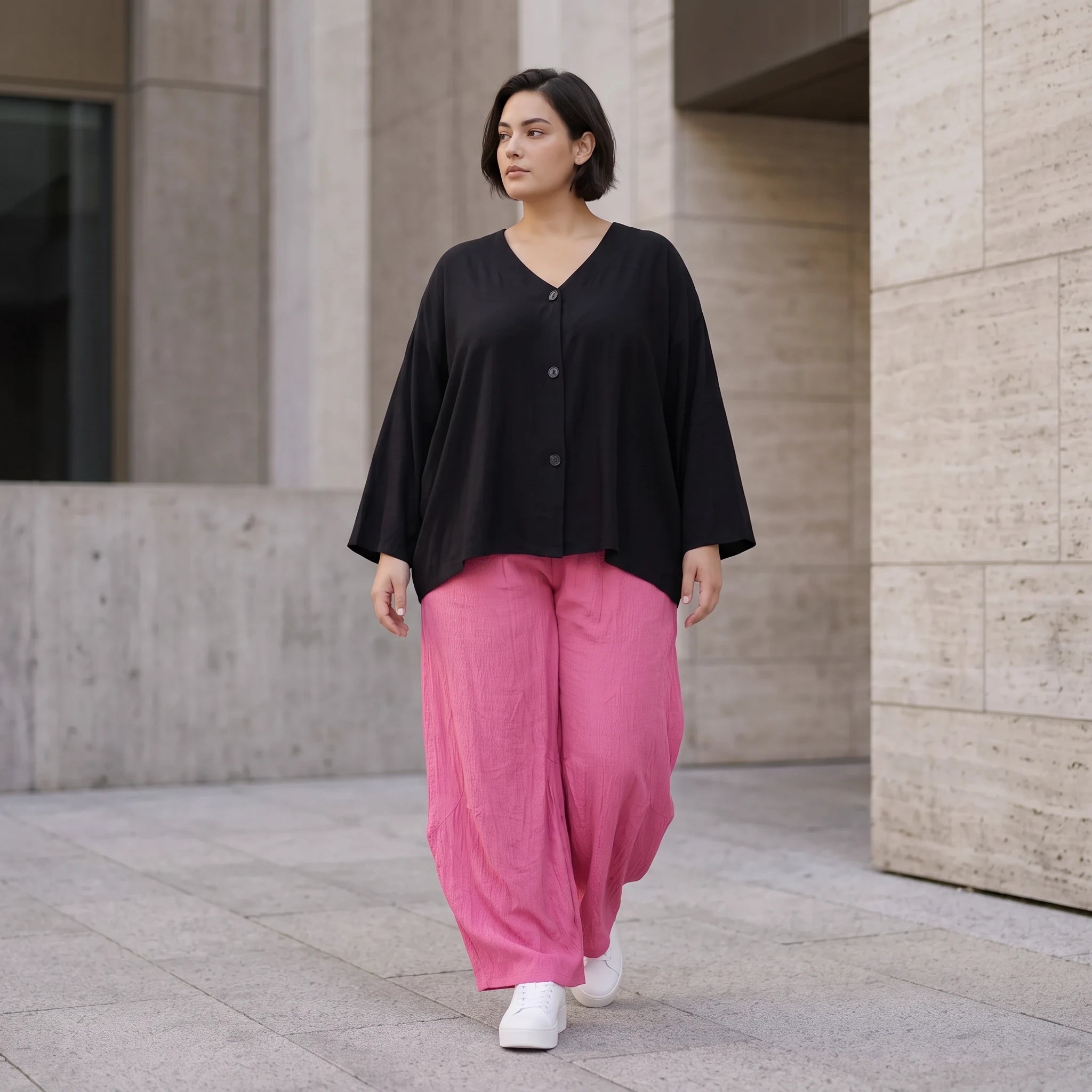 Damen Hose Avantgarde Viskose Fuchsia, Ballonschnitt, Flügeltaschen, Oversize große Größen – AKH Fashion