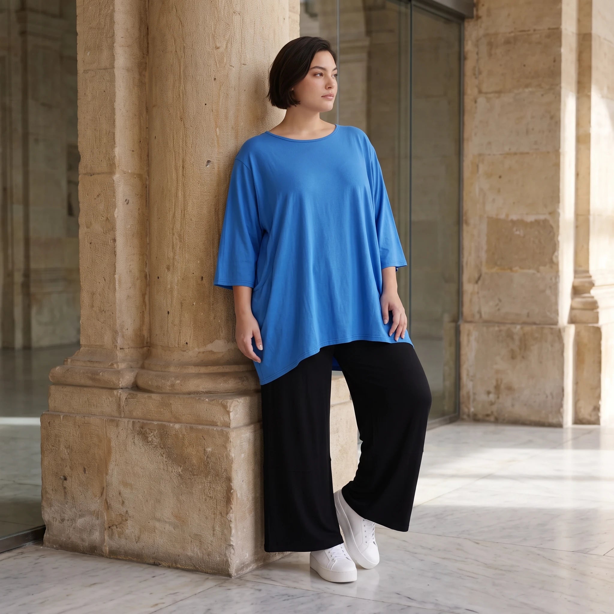 Damen Shirt Avantgarde Viskose Royalblau, A-Linie, 3/4-Arm, Seitentaschen, Oversize große Größen – AKH Fashion