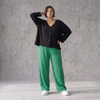 Damen Hose Avantgarde Viskose Grün, gerader Schnitt, Flügeltaschen, Oversize große Größen – AKH Fashion