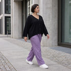Damen Hose Avantgarde Viskose Lila, gerader Schnitt, Flügeltaschen, Oversize große Größen – AKH Fashion