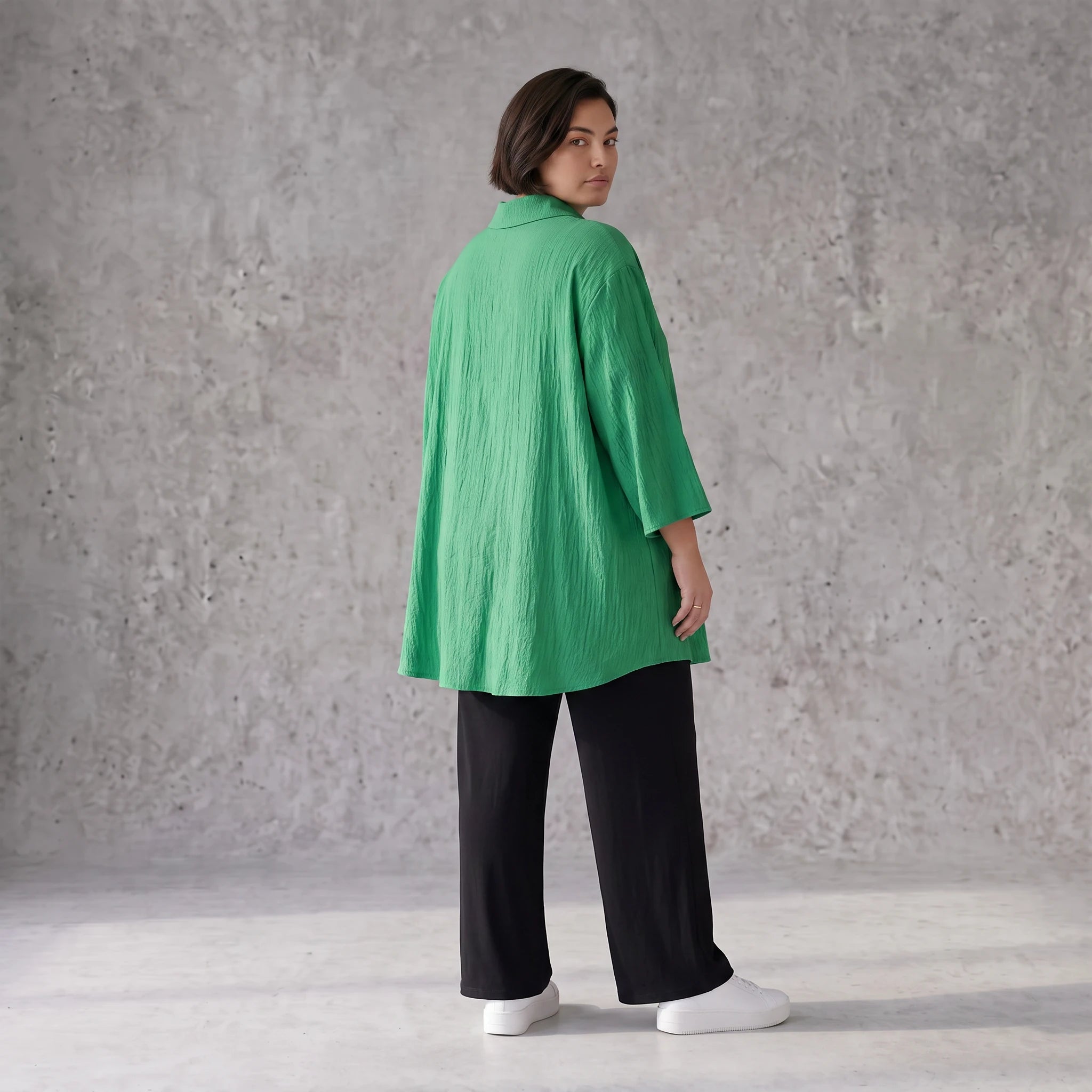 Damen Bluse Avantgarde Viskose Grün, 3/4-Arm, Knopfleiste, Oversize große Größen – AKH Fashion