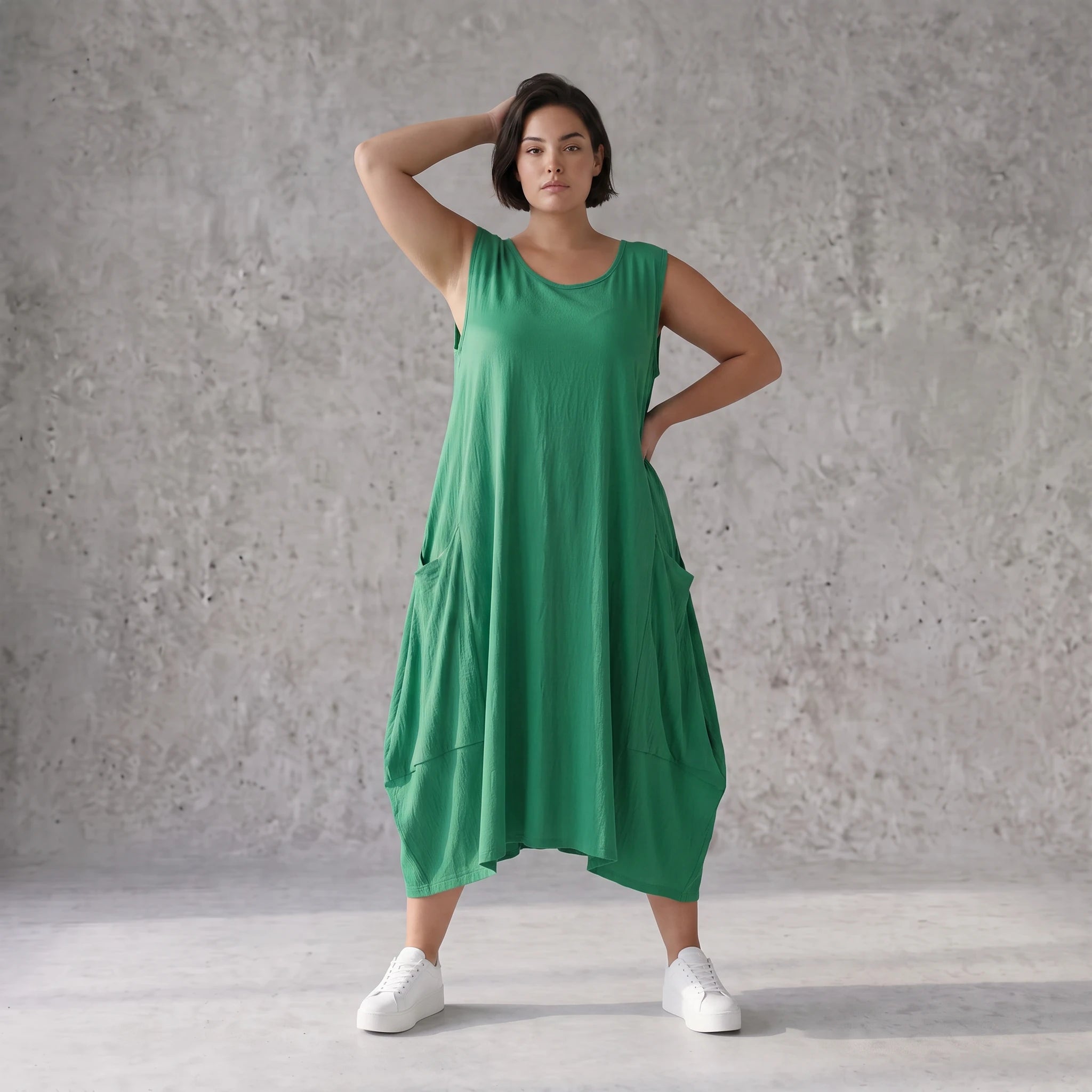 Damen Kleid Avantgarde Viskose Grün, Ballonschnitt, ärmellos, Flügeltaschen, Oversize große Größen – AKH Fashion