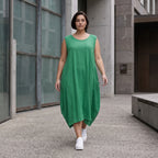 Damen Kleid Avantgarde Viskose Grün, Ballonschnitt, ärmellos, Flügeltaschen, Oversize große Größen – AKH Fashion