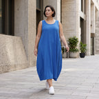Damen Kleid Avantgarde Viskose Royalblau, Ballonschnitt, ärmellos, Flügeltaschen, Oversize große Größen – AKH Fashion