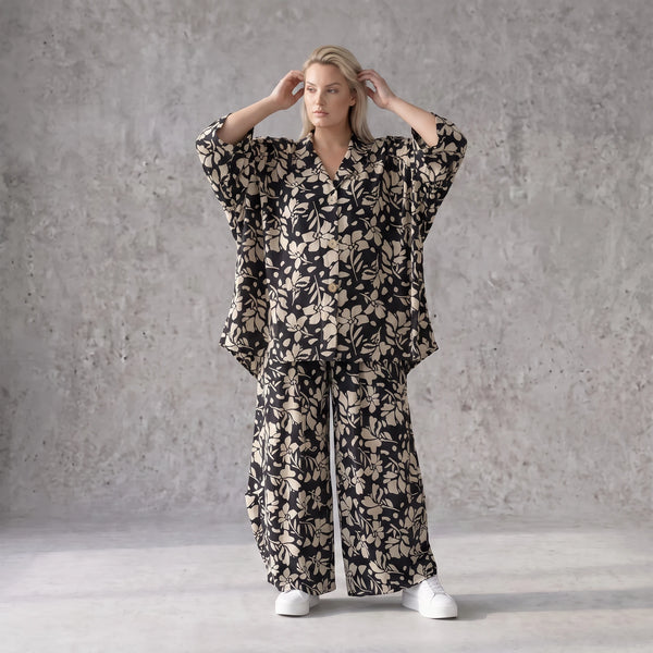 Damen Bluse Avantgarde Viskose Schwarz/Ecru, gerundet, Streifen, Knopfleiste, Oversize große Größen – AKH Fashion