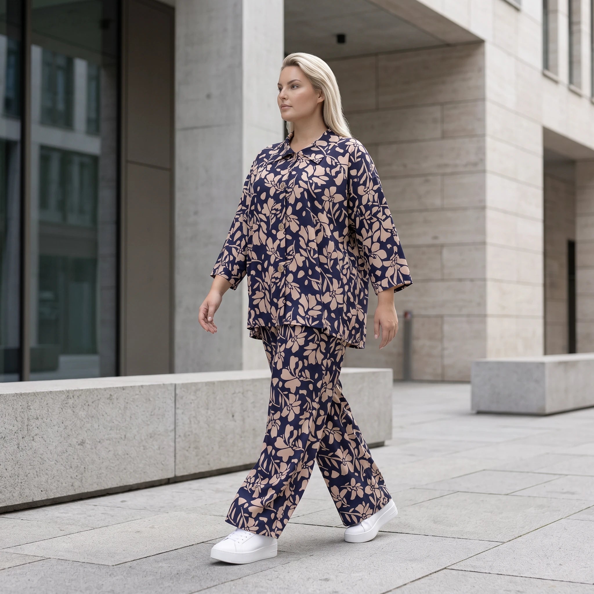 Damen Bluse Avantgarde Viskose Marine/Rose, Knopfverschluss, Oversize große Größen – AKH Fashion