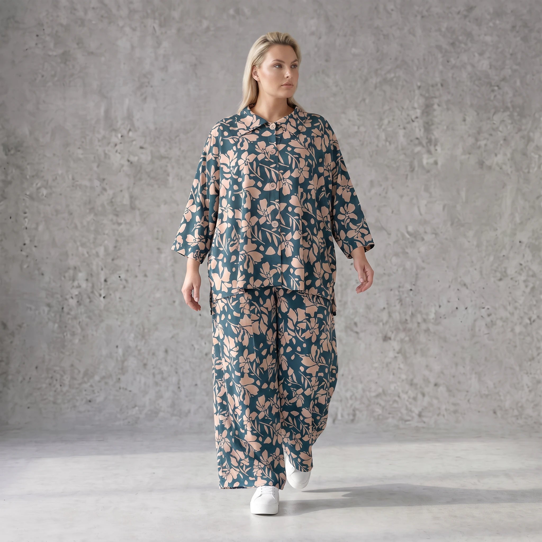 Damen Bluse Avantgarde Viskose Petrol/Rose, locker fallend, angeschnitten, Hemdkragen, Oversize große Größen – AKH Fashion