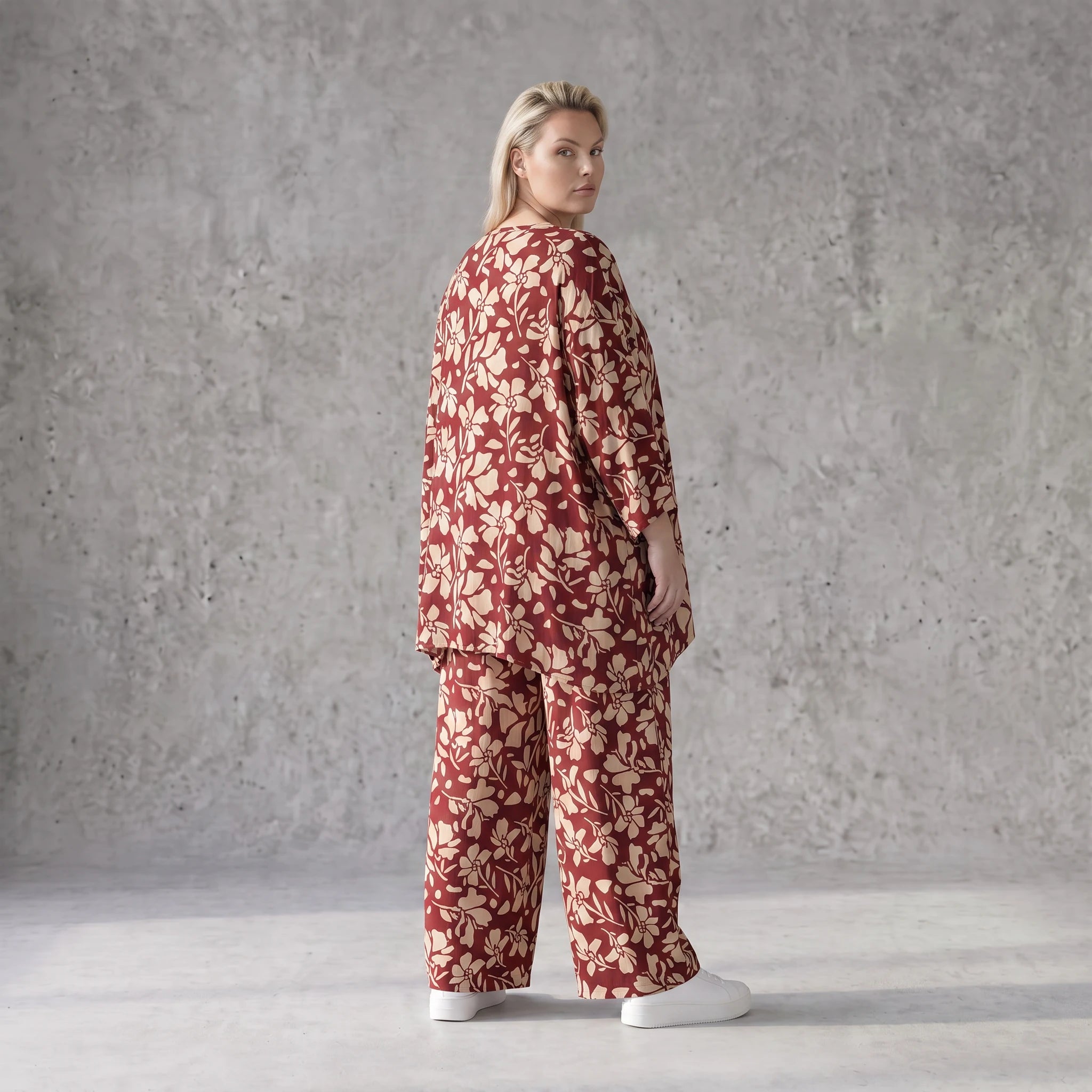 Damen Shirt Avantgarde Viskose Weinrot/Rose, A-Linie, Seitennahttaschen, Oversize große Größen – AKH Fashion