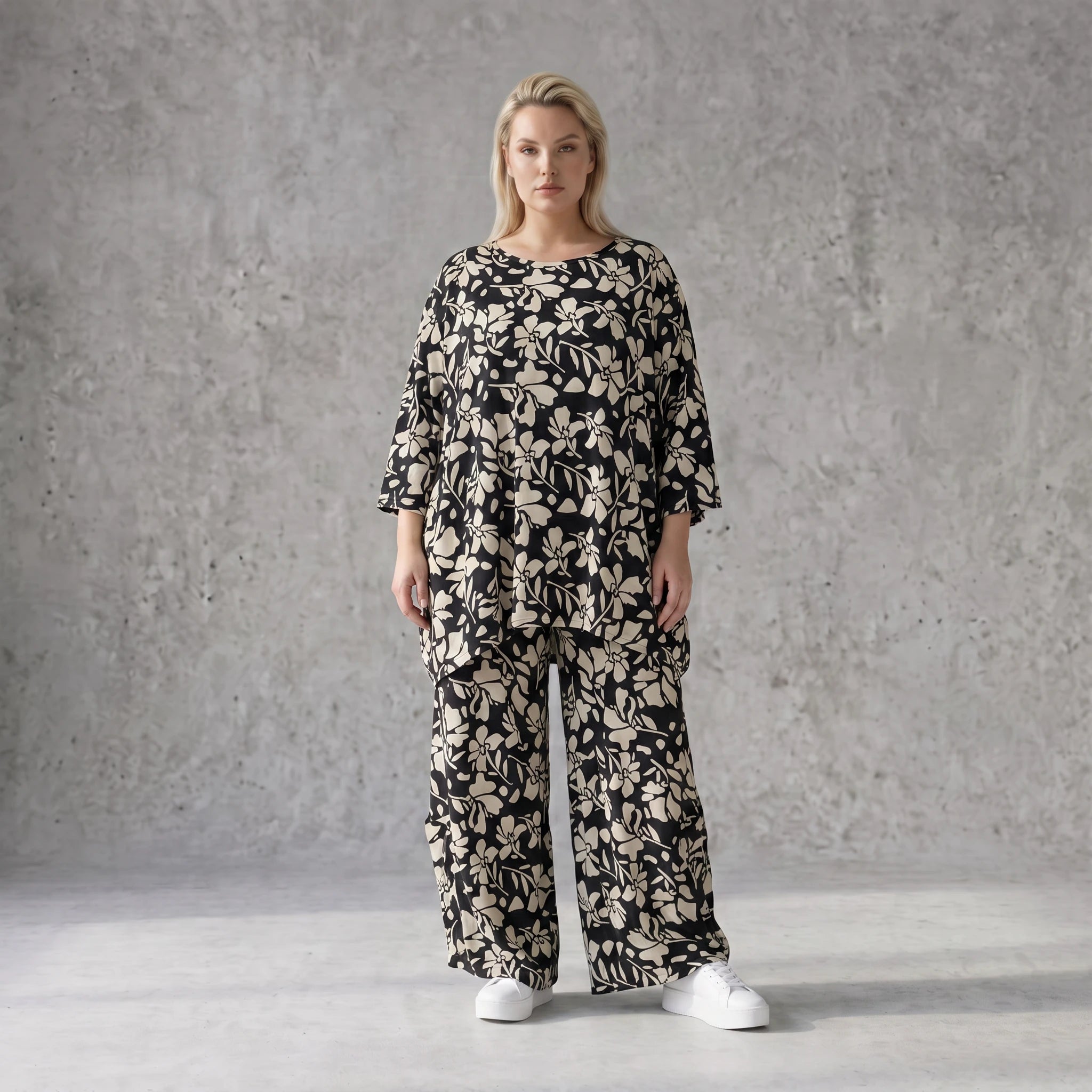 Damen Shirt Avantgarde Viskose Schwarz/Ecru, A-Linie, 3/4-Arm, Seitentaschen, Oversize große Größen – AKH Fashion