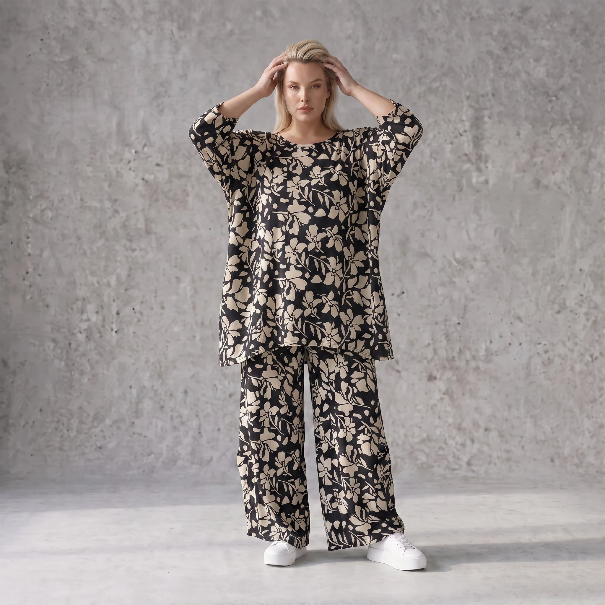 Damen Shirt Avantgarde Viskose Schwarz/Ecru, A-Linie, 3/4-Arm, Seitentaschen, Oversize große Größen – AKH Fashion