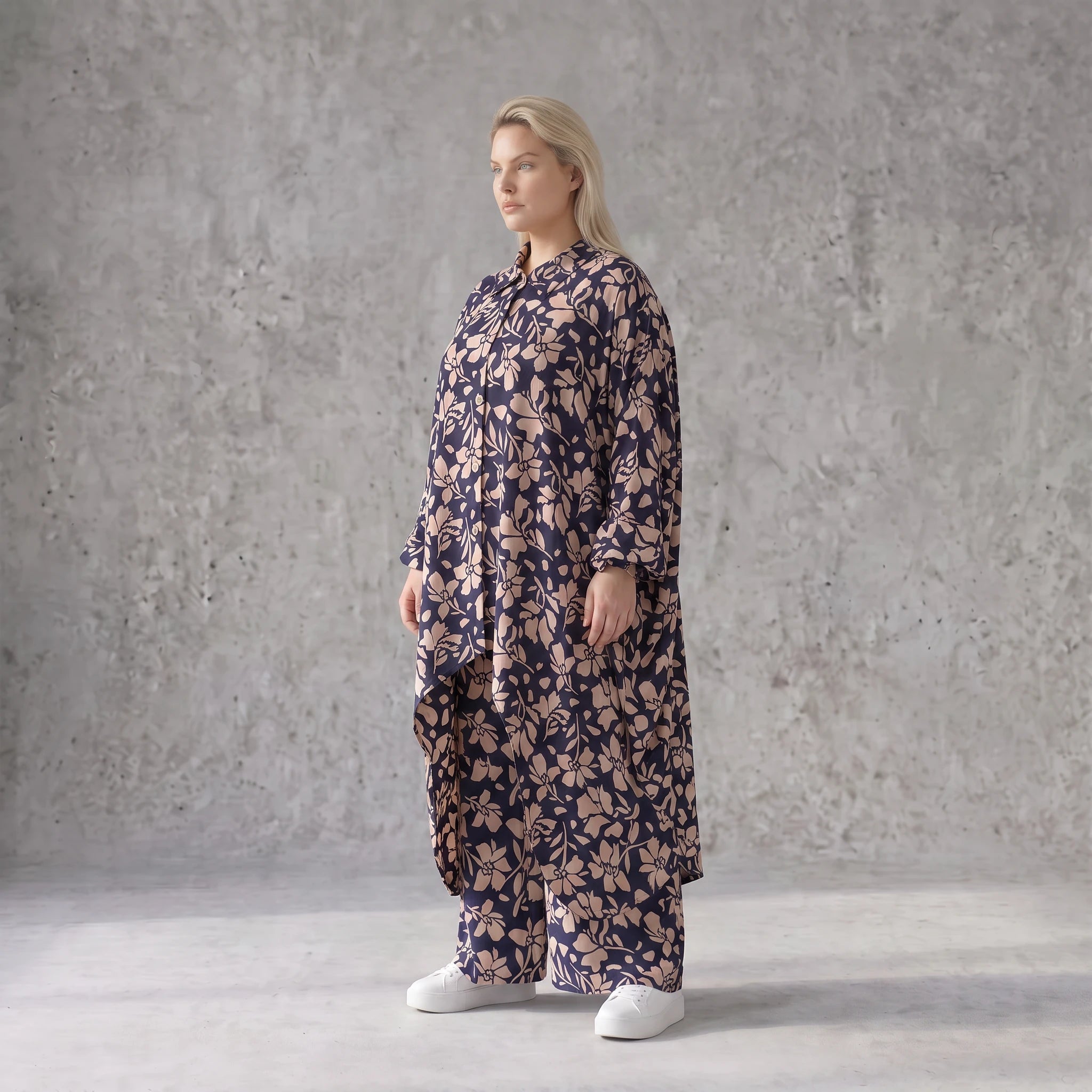 Damen Bluse Avantgarde Viskose Marine/Rose, fließend, Zipfelsaum, Oversize große Größen – AKH Fashion