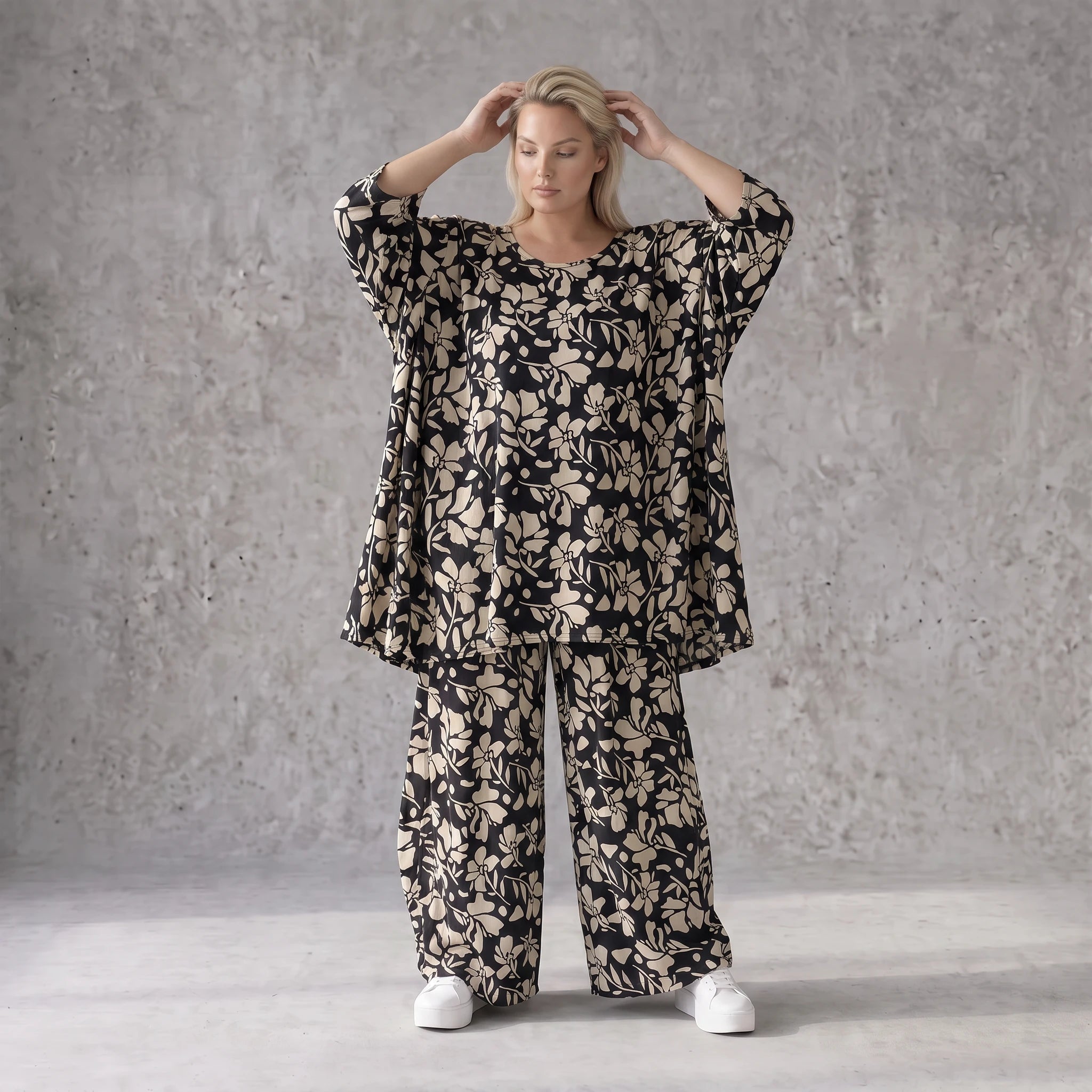 Damen Shirt Avantgarde Viskose Schwarz/Ecru, A-Linie, Oversize große Größen – AKH Fashion