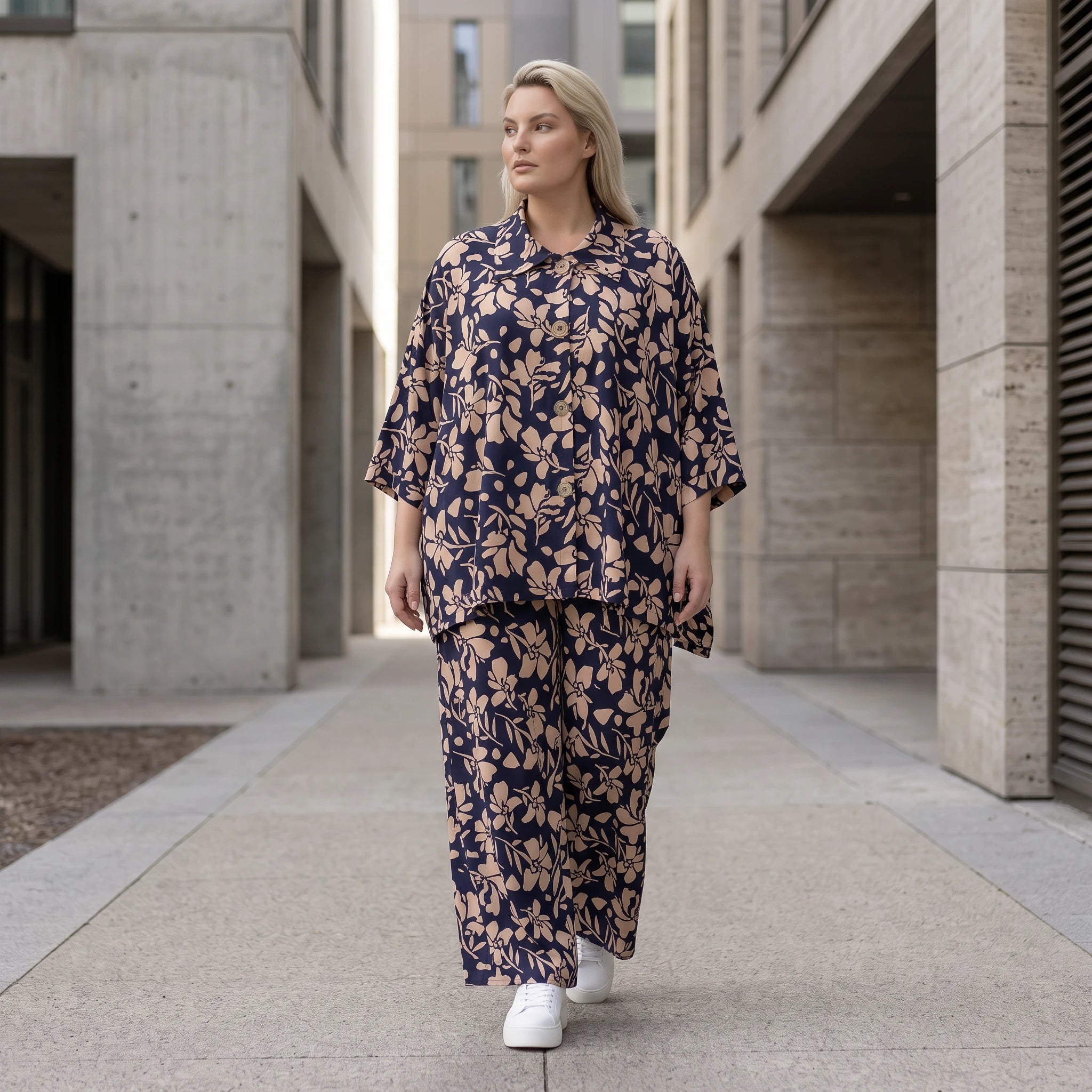 Damen Hose Avantgarde Viskose Marine/Rose, Ballonschnitt, Elastikbund, Oversize große Größen – AKH Fashion