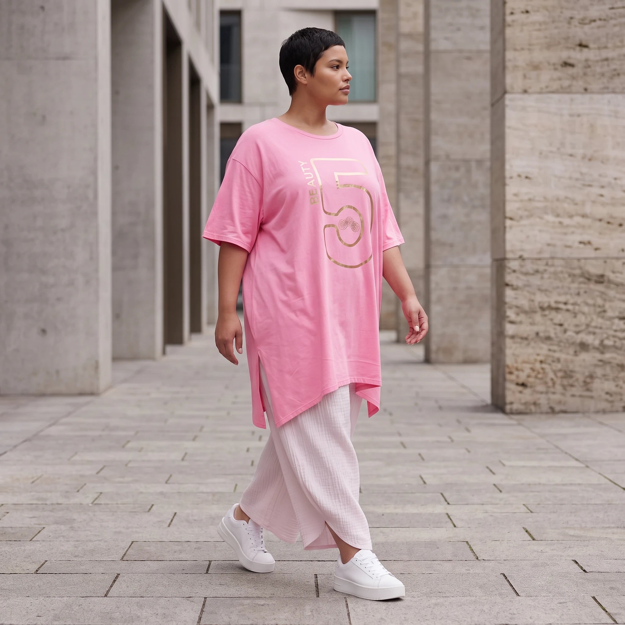 Damen Shirt Avantgarde Baumwolle Rosa/Gold, A-Linie, Kurzarm, Schlitze, Oversize große Größen – Funky Diva
