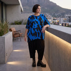 Damen Shirt Avantgarde Baumwolle Blau/Schwarz, A-Form, Kurzarm, Seitenschlitze, Oversize große Größen – Funky Diva