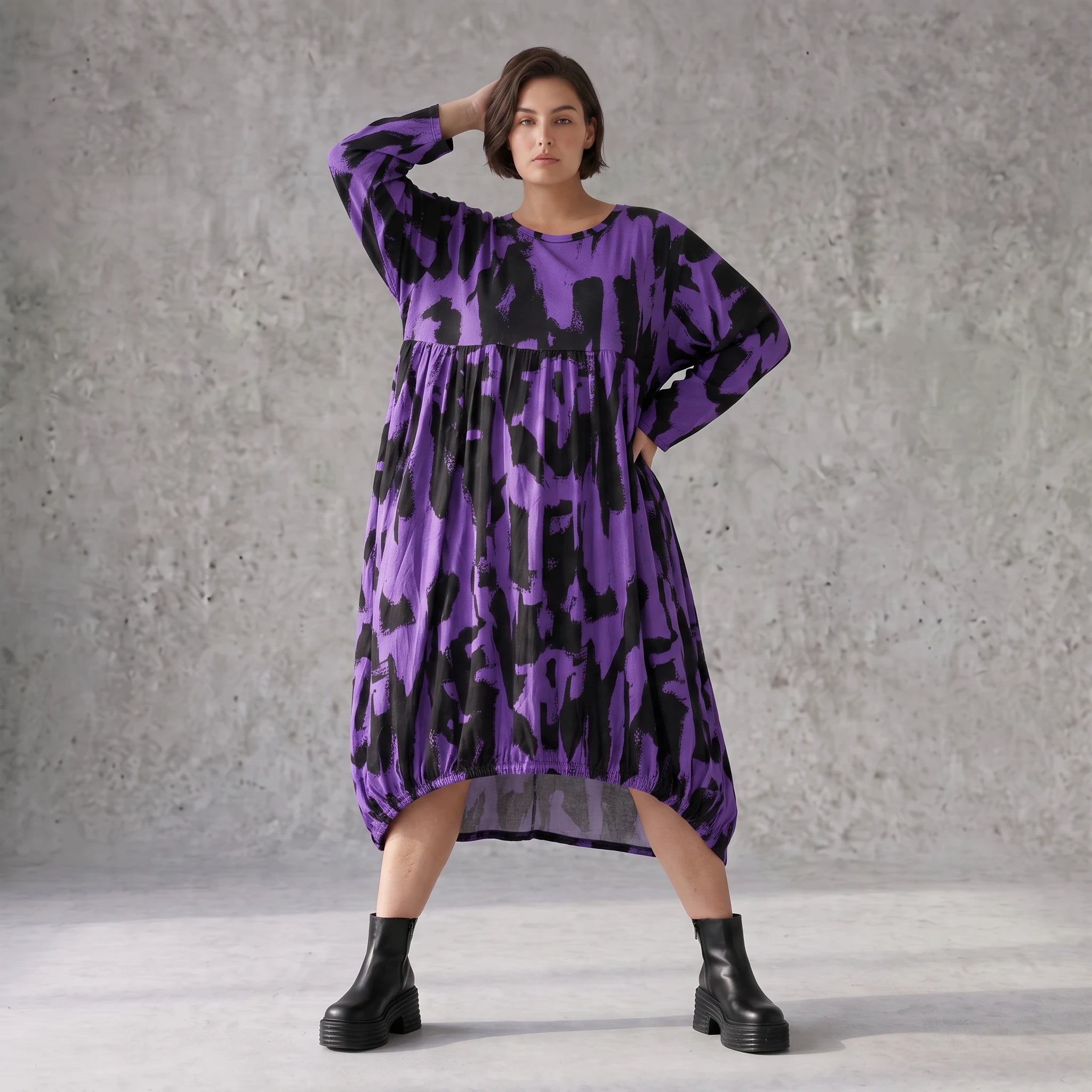 Damen Kleid Avantgarde Baumwolle Schwarz/Violett, Ballonschnitt, Langarm, Flügeltaschen, Oversize große Größen – Funky Diva