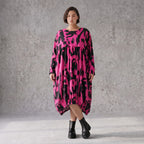 Damen Kleid Avantgarde Baumwolle Pink/Schwarz, Ballonschnitt, Elastikbund, Oversize große Größen – Funky Diva