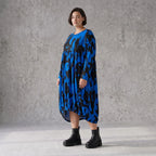 Damen Kleid Avantgarde Baumwolle Blau/Schwarz, Ballonschnitt, Flügeltaschen, Oversize große Größen – Funky Diva
