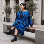 Damen Kleid Avantgarde Baumwolle Blau/Schwarz, Ballonschnitt, Flügeltaschen, Oversize große Größen – Funky Diva