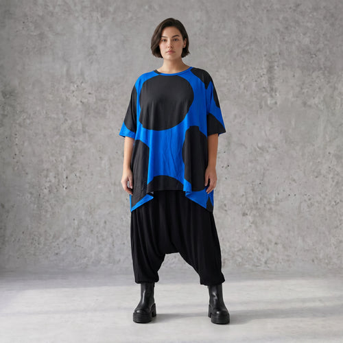 Damen Shirt Avantgarde Baumwolle Blau/Schwarz, A-Form, Punkte, Kurzarm, Oversize große Größen – Funky Diva
