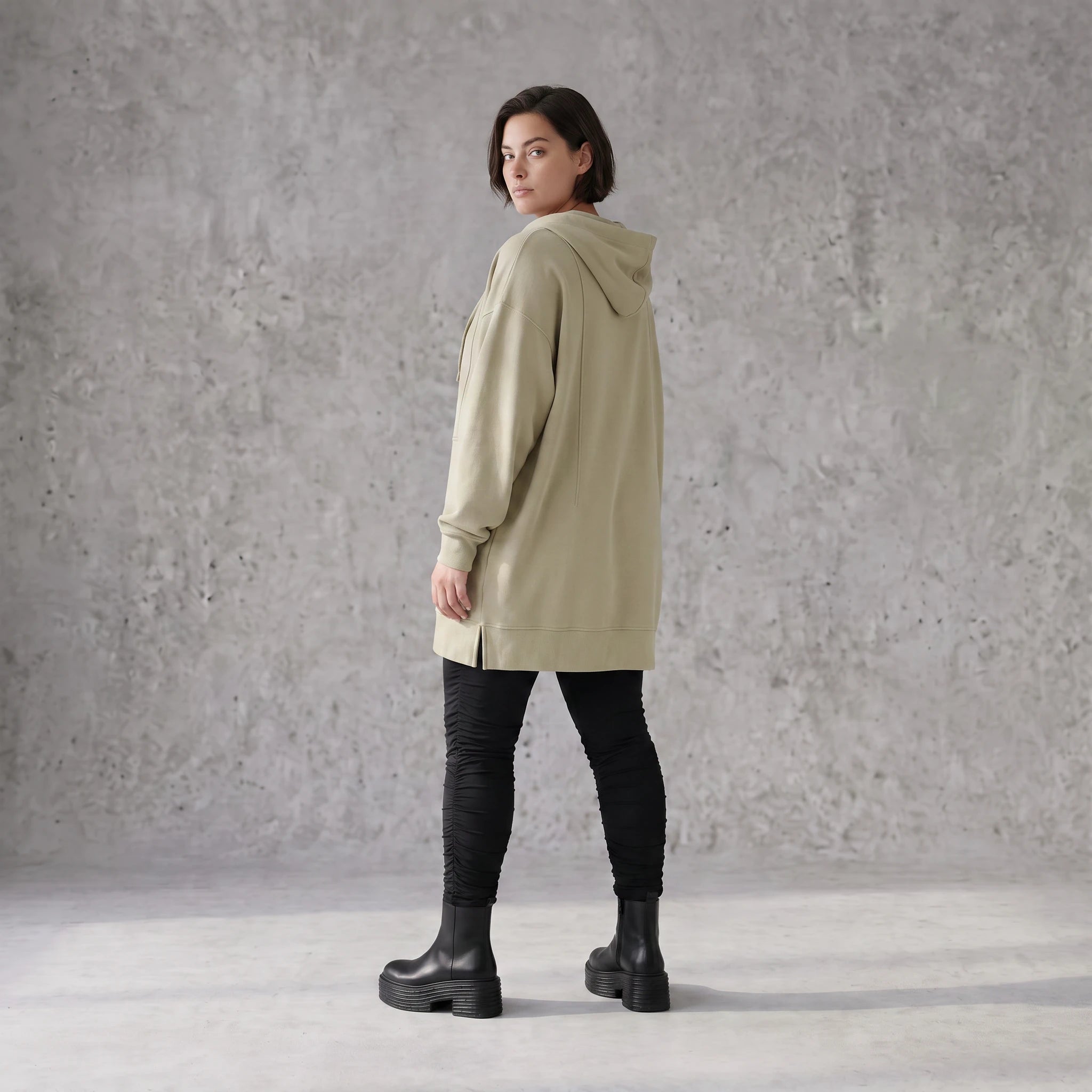 Damen Hoody Avantgarde Baumwolle Beige, gerade Form, Reißverschluss, Oversize große Größen – Rafay
