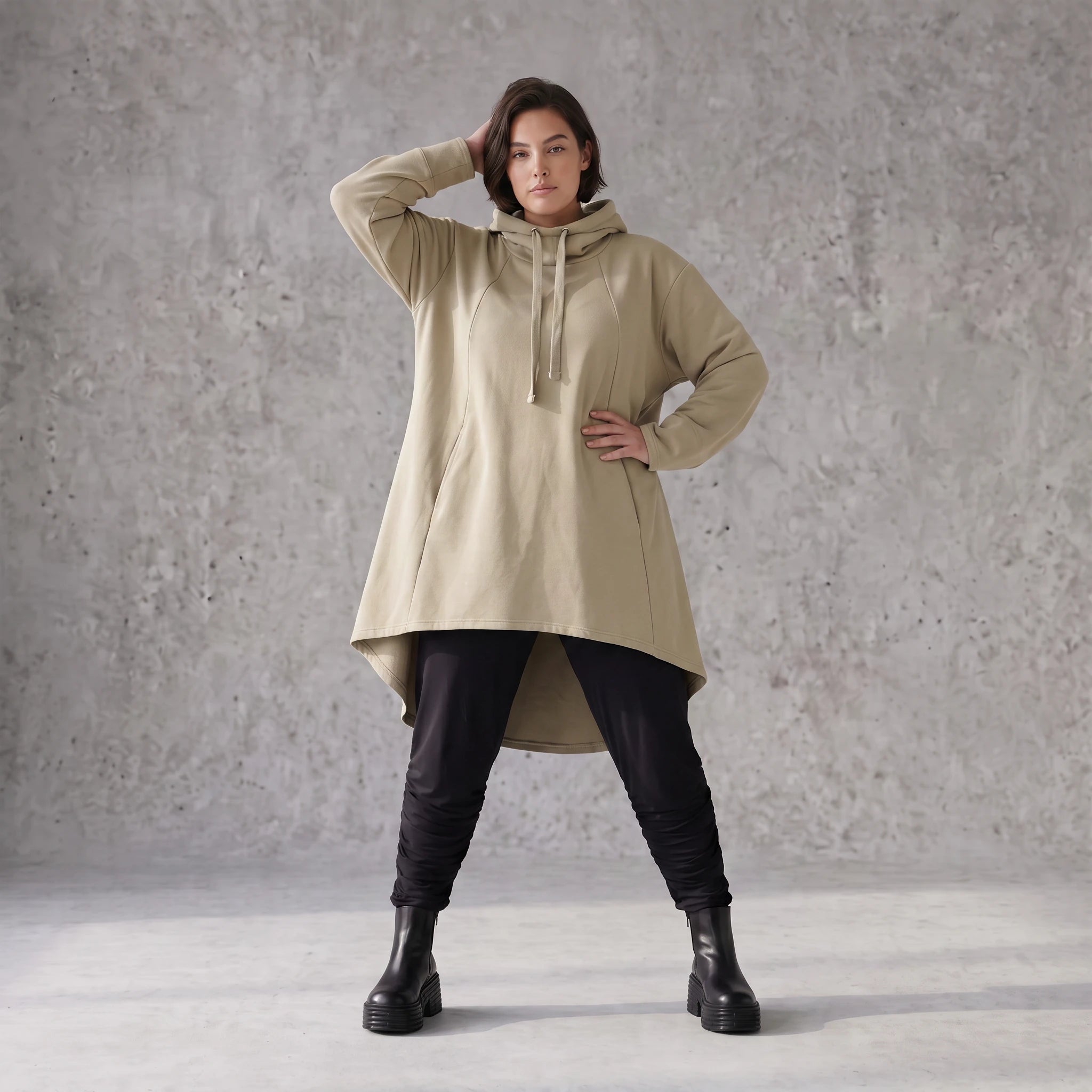 Damen Shirt Avantgarde Baumwolle Beige, Vokuhila-Schnitt, Kapuze, Oversize große Größen – Rafay