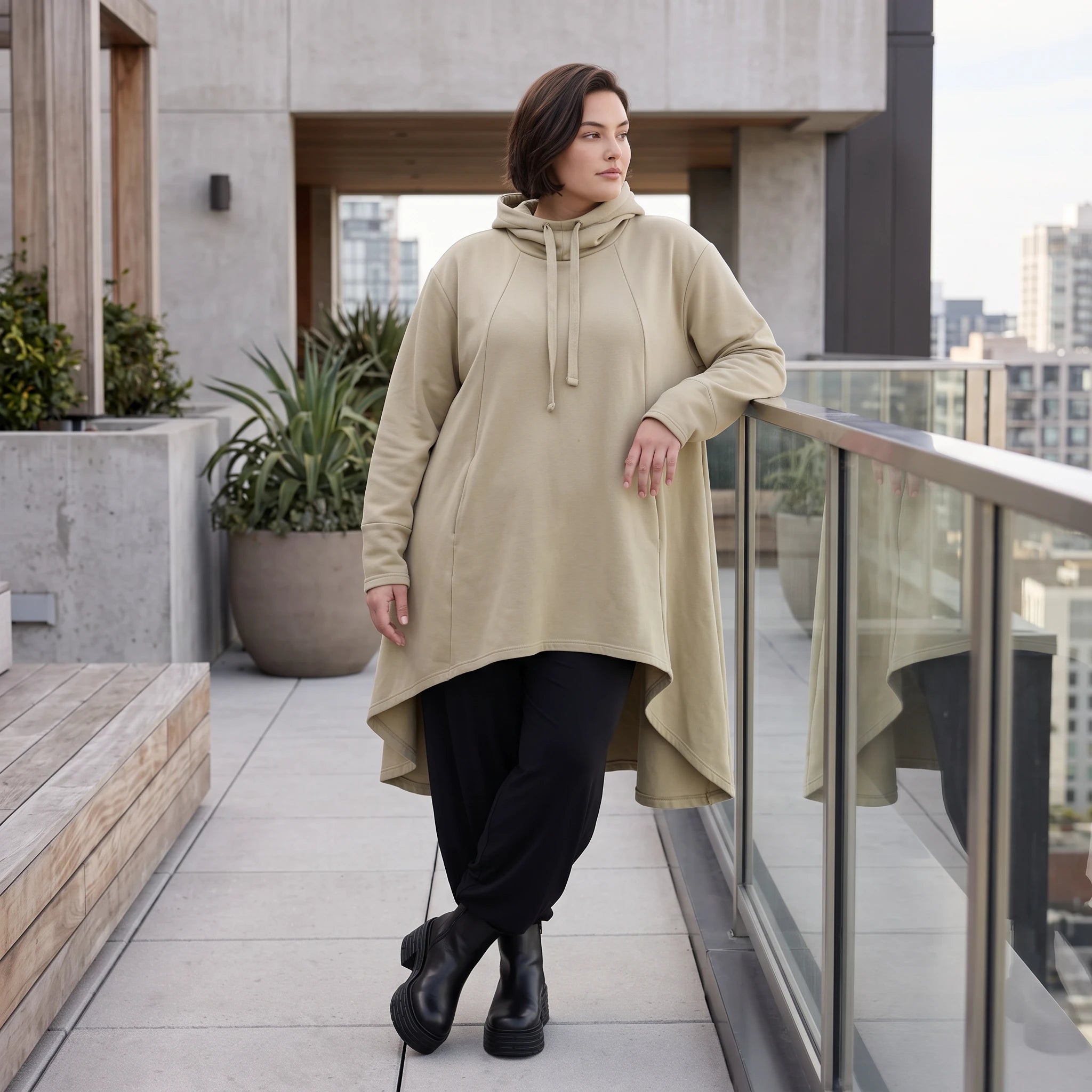 Damen Shirt Avantgarde Baumwolle Beige, Vokuhila-Schnitt, Kapuze, Oversize große Größen – Rafay