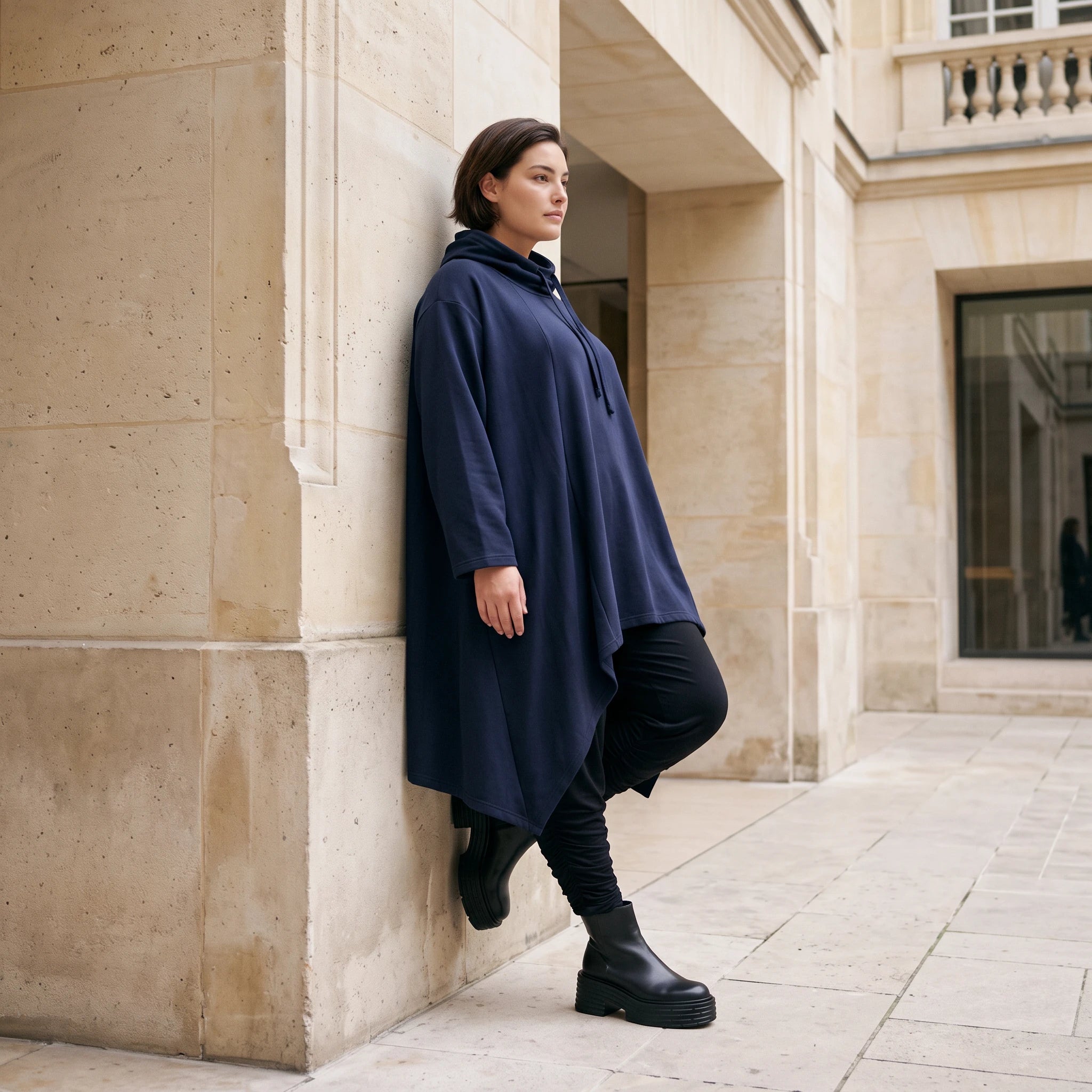 Damen Shirt Avantgarde Baumwolle Dunkelblau, Vokuhila-Schnitt, Kapuze, Oversize große Größen – Rafay