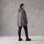Damen Hoody Avantgarde Baumwolle Dunkelgrau, gerundeter Schnitt, Kapuze, Oversize große Größen – Rafay