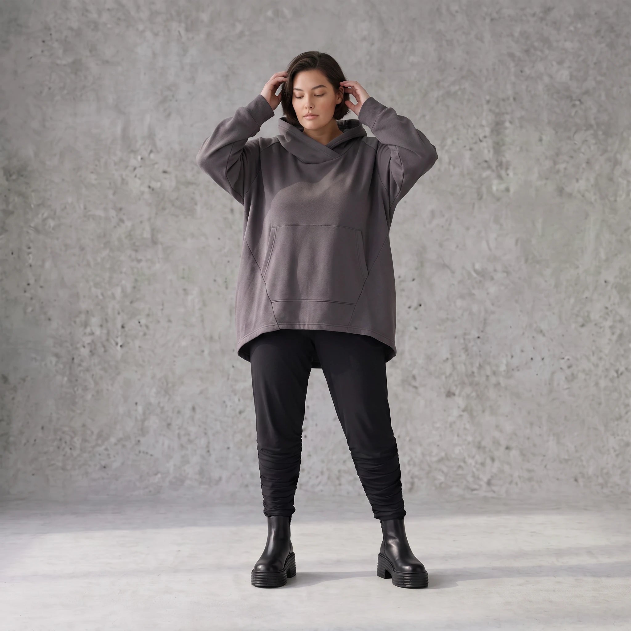 Damen Hoody Avantgarde Baumwolle Dunkelgrau, gerundeter Schnitt, Kapuze, Oversize große Größen – Rafay