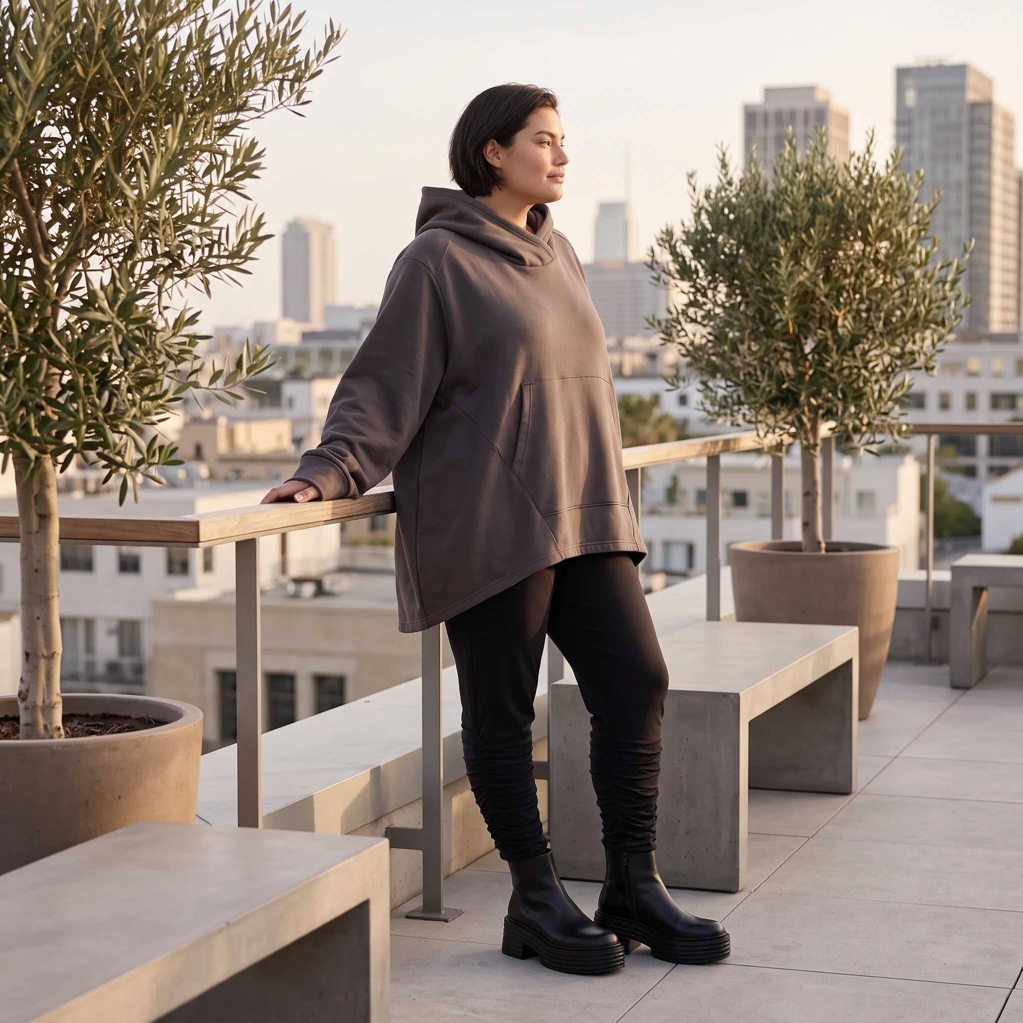 Damen Hoody Avantgarde Baumwolle Dunkelgrau, gerundeter Schnitt, Kapuze, Oversize große Größen – Rafay