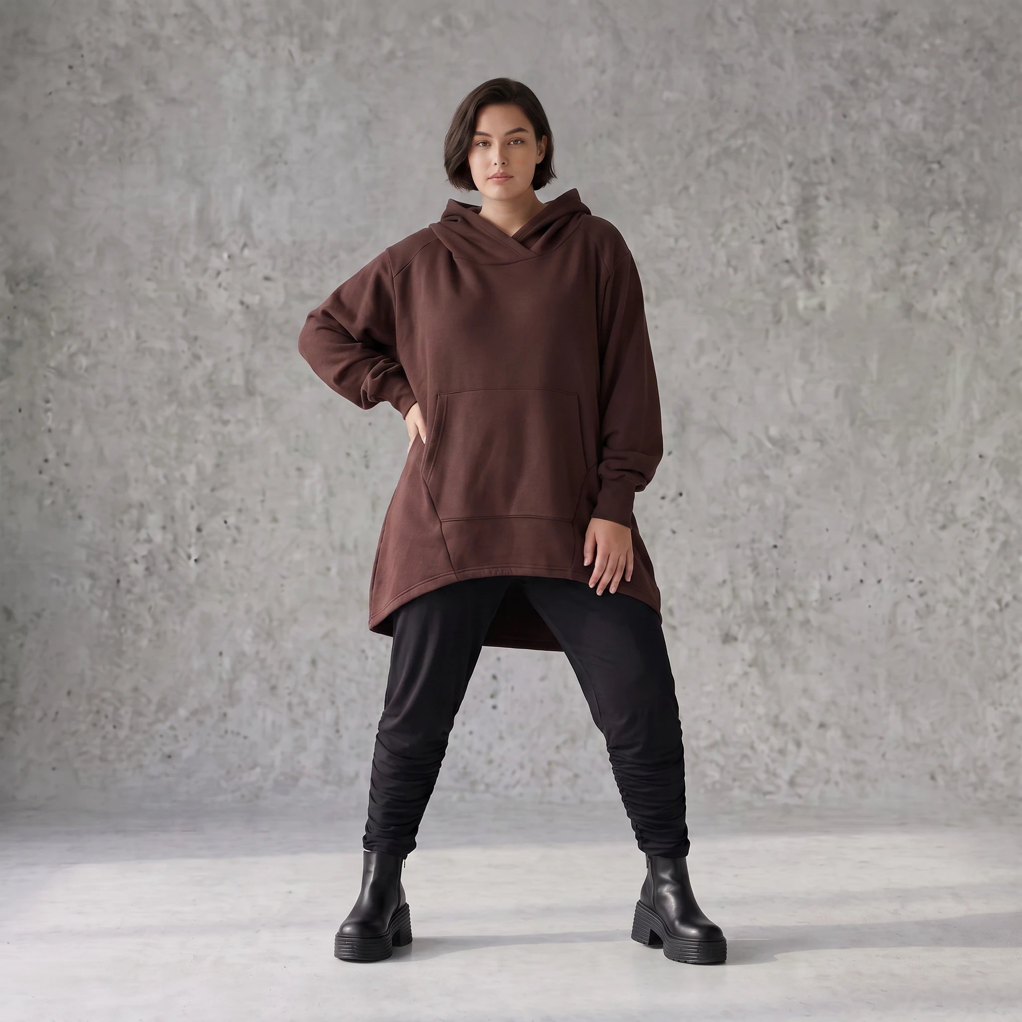Damen Hoody Avantgarde Baumwolle Schokobraun, gerundeter Schnitt, 7/8-Arm, Kapuze, Oversize große Größen – Rafay