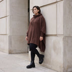 Damen Poncho Avantgarde Baumwolle Schokobraun, kastiger Schnitt, Kapuze, Oversize große Größen – Rafay