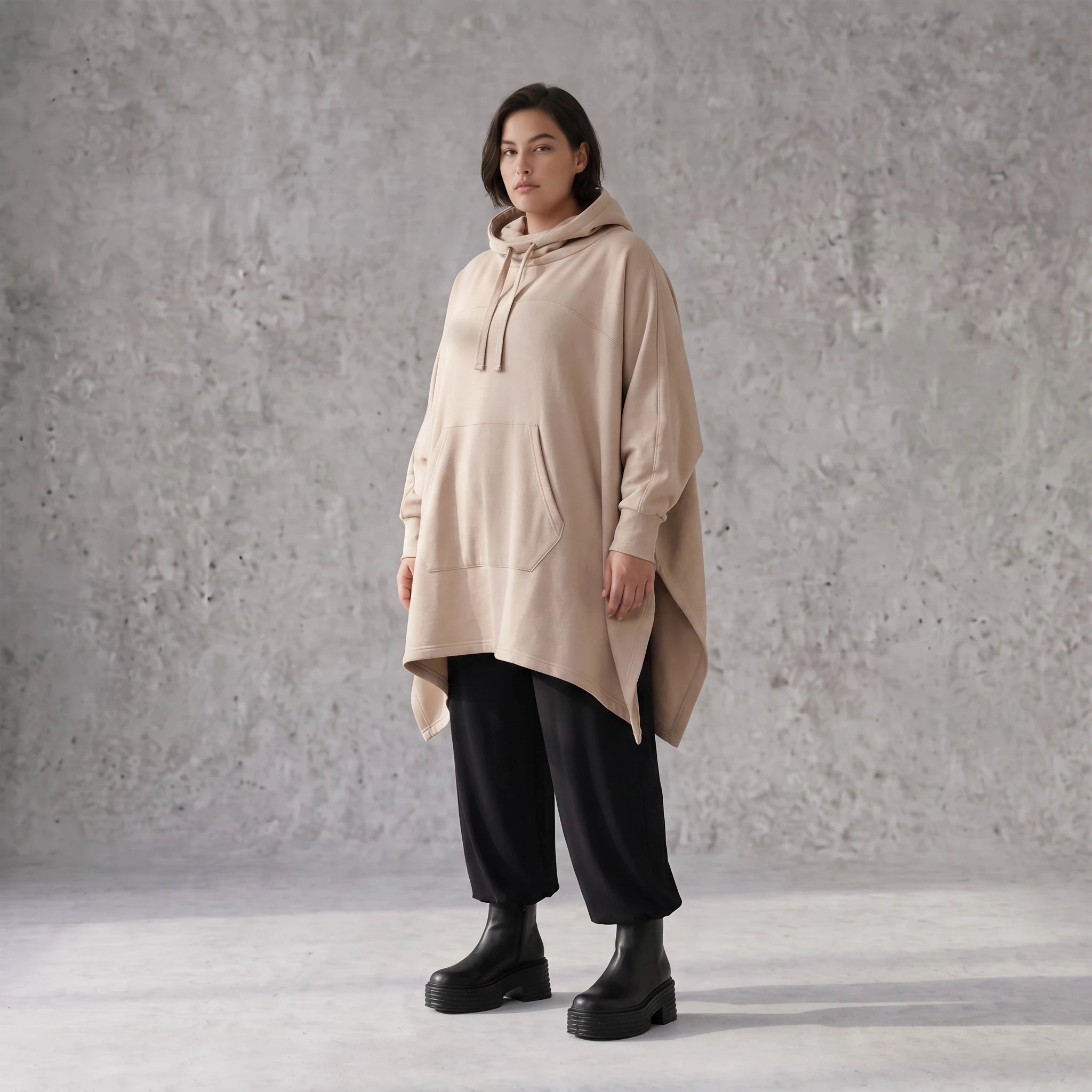 Damen Poncho Avantgarde Baumwolle Sand, kastiger Schnitt, Kapuze, Oversize große Größen – Rafay