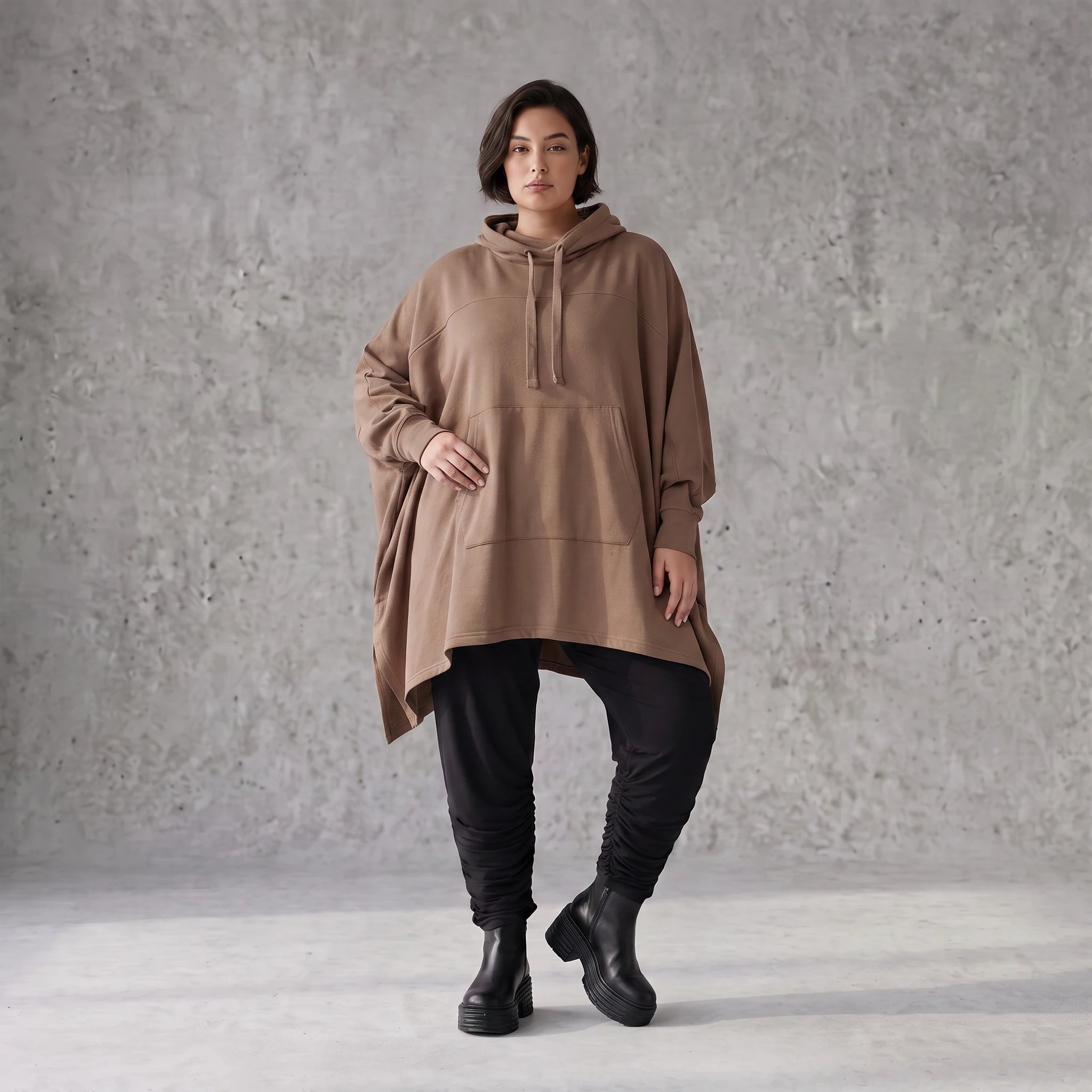 Damen Poncho Avantgarde Baumwolle Braun, kastiger Schnitt, Kapuze, Oversize große Größen – Rafay