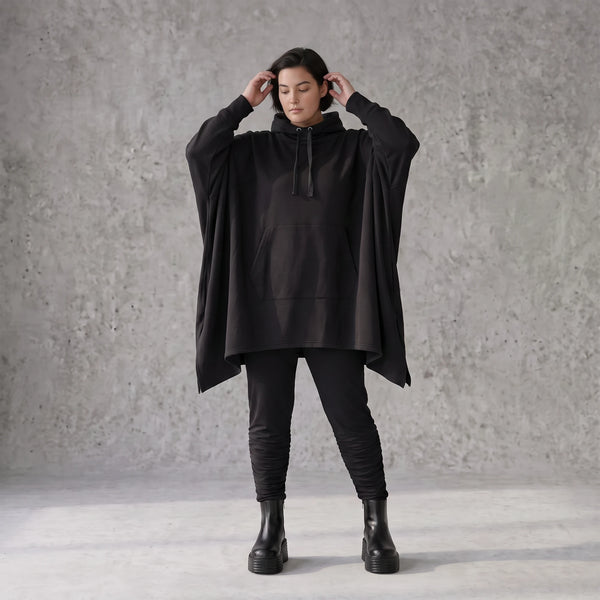Damen Poncho Avantgarde Baumwolle Schwarz, kastiger Schnitt, Kapuze, Oversize große Größen – Rafay