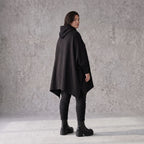 Damen Poncho Avantgarde Baumwolle Schwarz, kastiger Schnitt, Kapuze, Oversize große Größen – Rafay