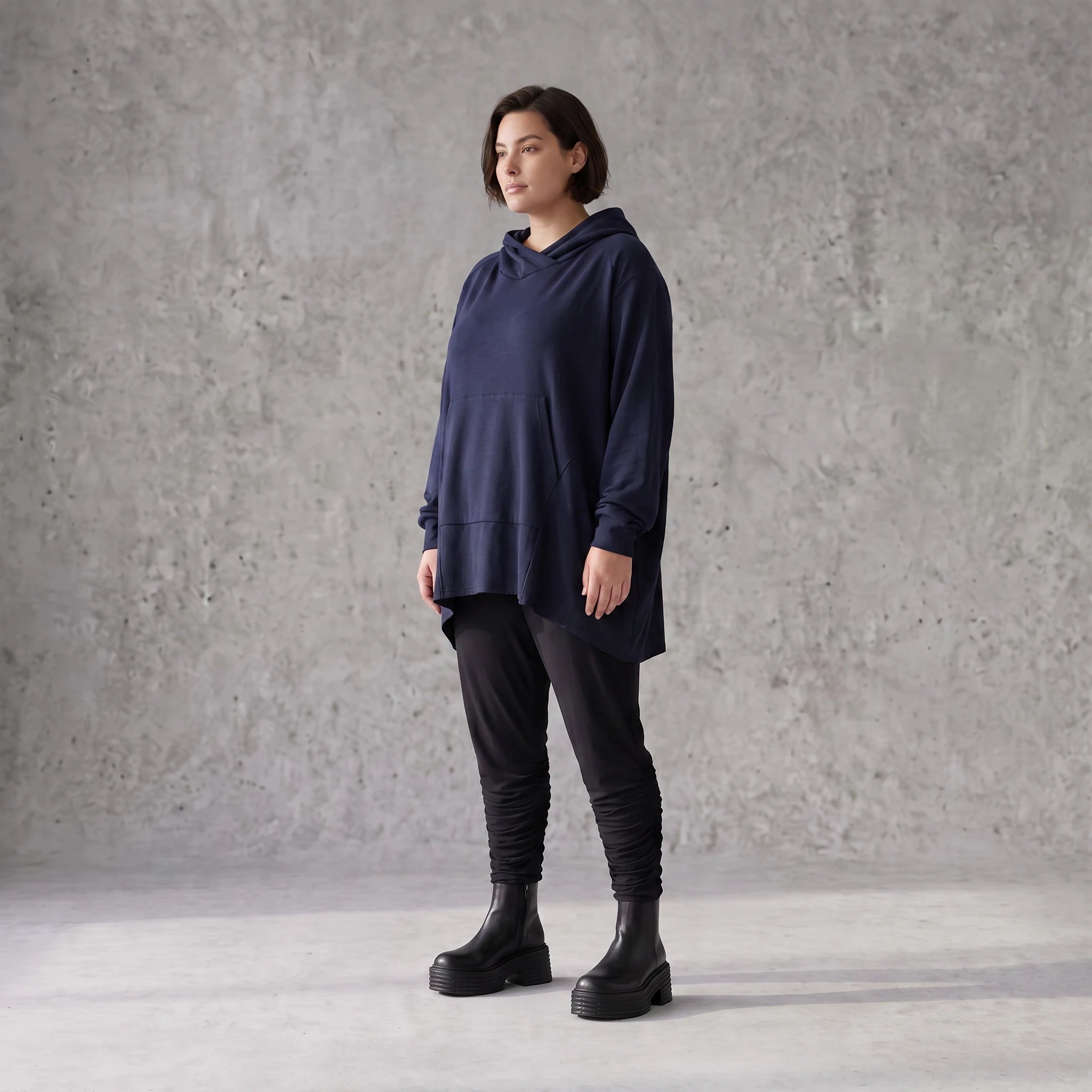 Damen Hoody Avantgarde Baumwolle Dunkelblau, gerundeter Schnitt, 7/8-Arm, Kapuze, Oversize große Größen – Rafay