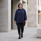 Damen Hoody Avantgarde Baumwolle Dunkelblau, gerundeter Schnitt, 7/8-Arm, Kapuze, Oversize große Größen – Rafay