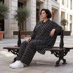 Damen Bluse Avantgarde Viskose Schwarz/Weiß, A-Form, Knopfleiste, Oversize große Größen – AKH Premium