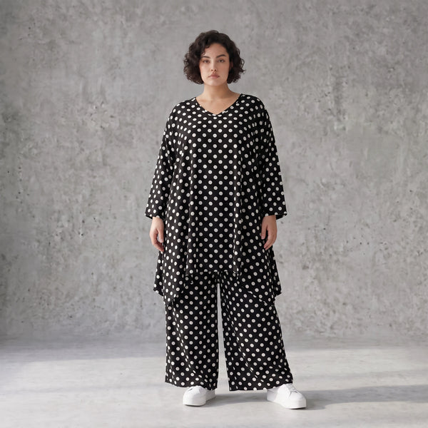 Damen Shirt Avantgarde Viskose Schwarz/Weiß, A-Form, Punkte, 3/4-Arm, Oversize große Größen – AKH Premium