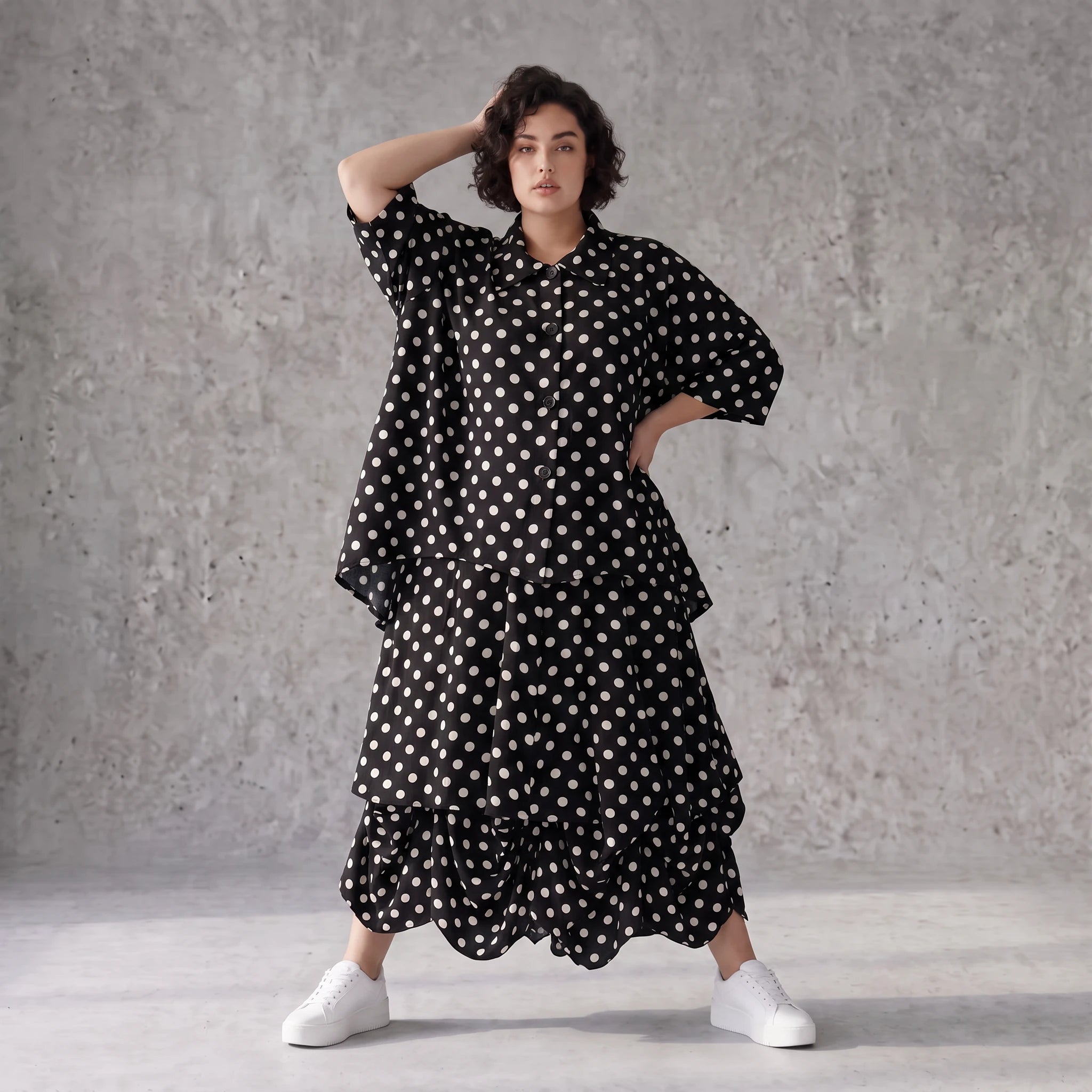 Damen Rock Avantgarde Viskose Schwarz/Weiß, Ballonschnitt, Punkte, Elastikbund, Oversize große Größen – AKH Premium