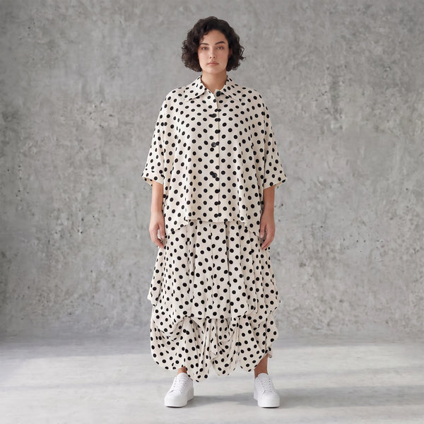 Damen Rock Avantgarde Viskose White/Schwarz, Ballonschnitt, Punkte, Elastikbund, Oversize große Größen – AKH Premium