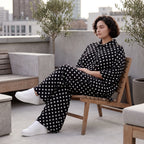 Damen Bluse Avantgarde Viskose Schwarz/Weiß, gerundeter Schnitt, Punkte, Kurzarm, Knopfleiste, Oversize große Größen – AKH Premium