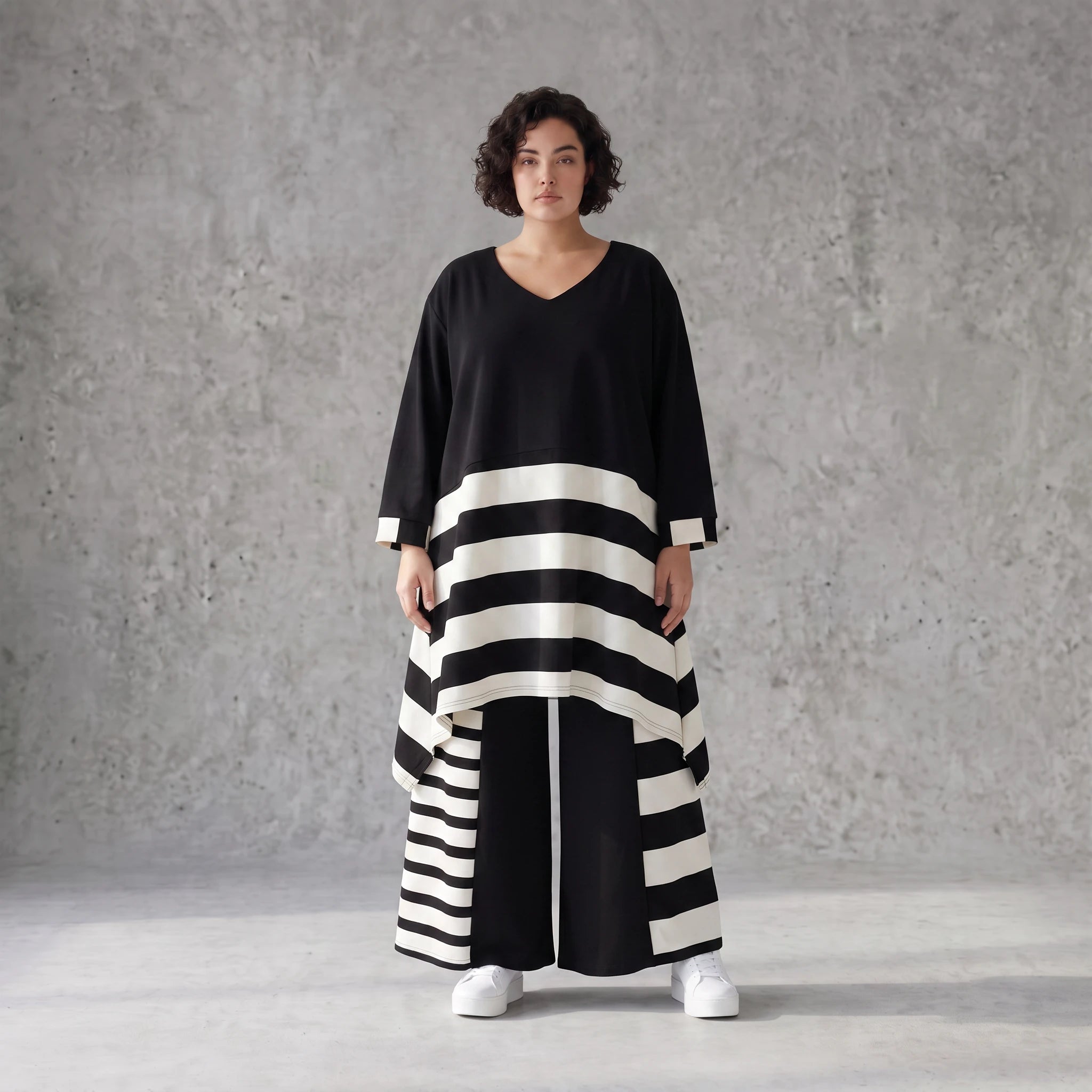 Damen Shirt Avantgarde Rayon Schwarz/Weiß, A-Linie, Oversize große Größen – AKH Premium