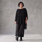 Damen Shirt Avantgarde Baumwolle Schwarz, asymmetrisch, U-Ausschnitt, Oversize große Größen – AKH Premium