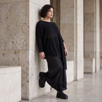 Damen Shirt Avantgarde Baumwolle Schwarz, asymmetrisch, U-Ausschnitt, Oversize große Größen – AKH Premium