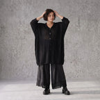 Damen Shirt Avantgarde Baumwolle Schwarz, gerader Schnitt, Kurzarm, Knopfleiste, Oversize große Größen – AKH Premium