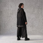 Damen Shirt Avantgarde Baumwolle Schwarz, vorne kurz hinten lang, Langarm, Oversize große Größen – AKH Premium