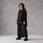 Damen Shirt Avantgarde Baumwolle Schwarz, vorne kurz hinten lang, Langarm, Oversize große Größen – AKH Premium